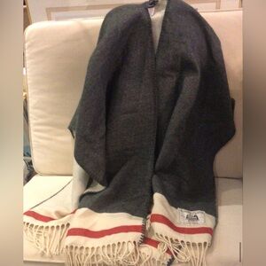 Roots Cabin Gray and Cream Scarf with Red Stripes